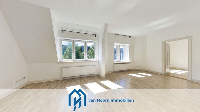 Stilvolle Obergeschosswohnung in Jugendstilvilla von 1908